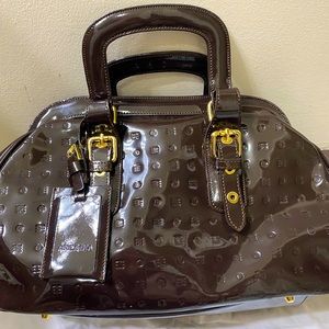 NWOT Arcadia Large Tote / Shoulder / Crossbody purse bag never used
